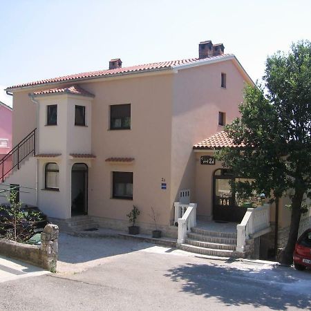 Ferienwohnung Apartman Valentic Jadranovo Exterior foto