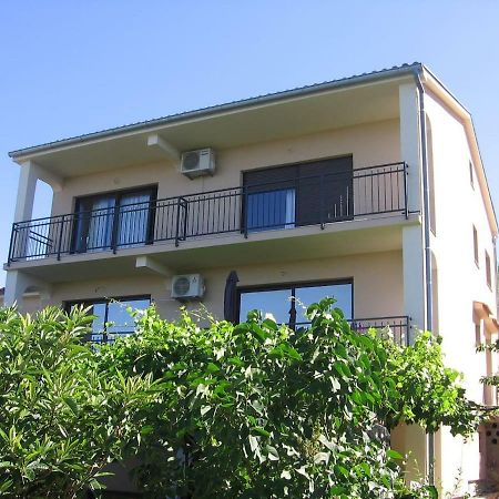 Ferienwohnung Apartman Valentic Jadranovo Exterior foto